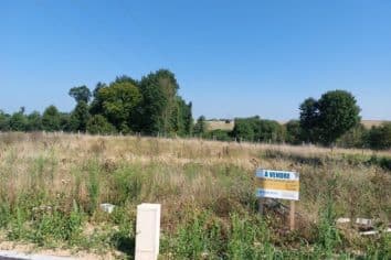 lot 23 saint uniac